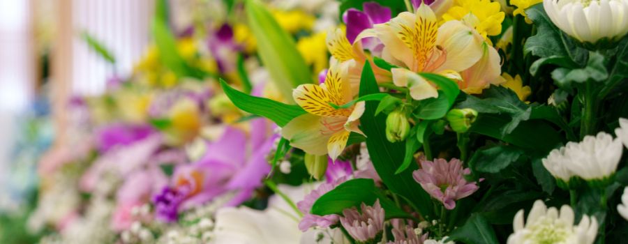 供花を贈る前に確認すべき3つのこと